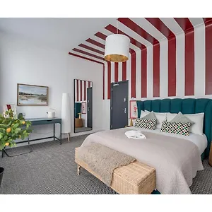 The Wellesley 4* Belfast